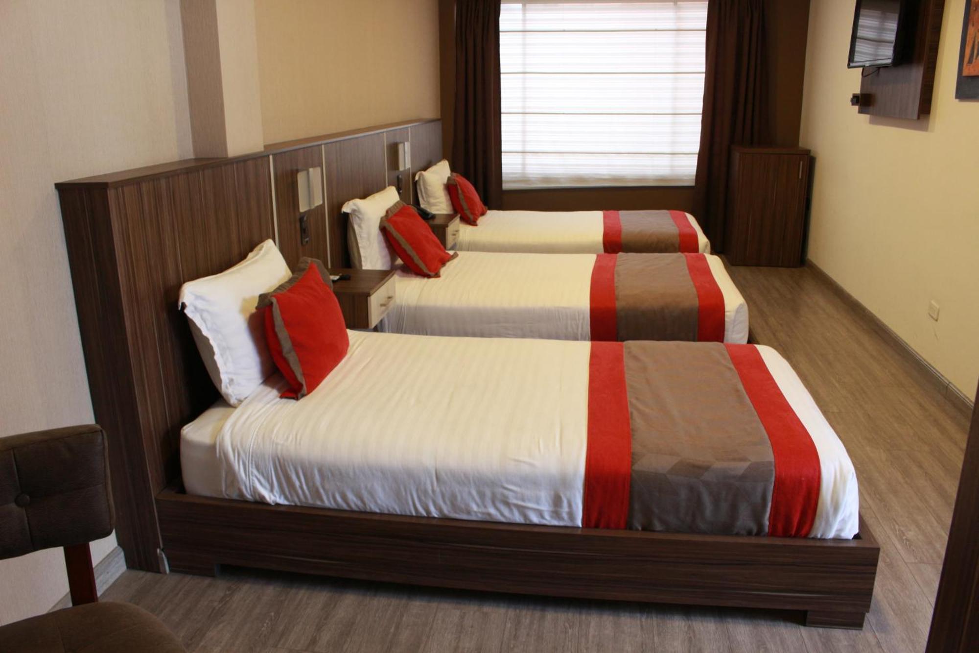 Hotel Santiago De Compostella Suites Cuenca Exteriér fotografie